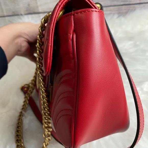 Gucci Marmont Small Matelasse - Picture 10 of 11